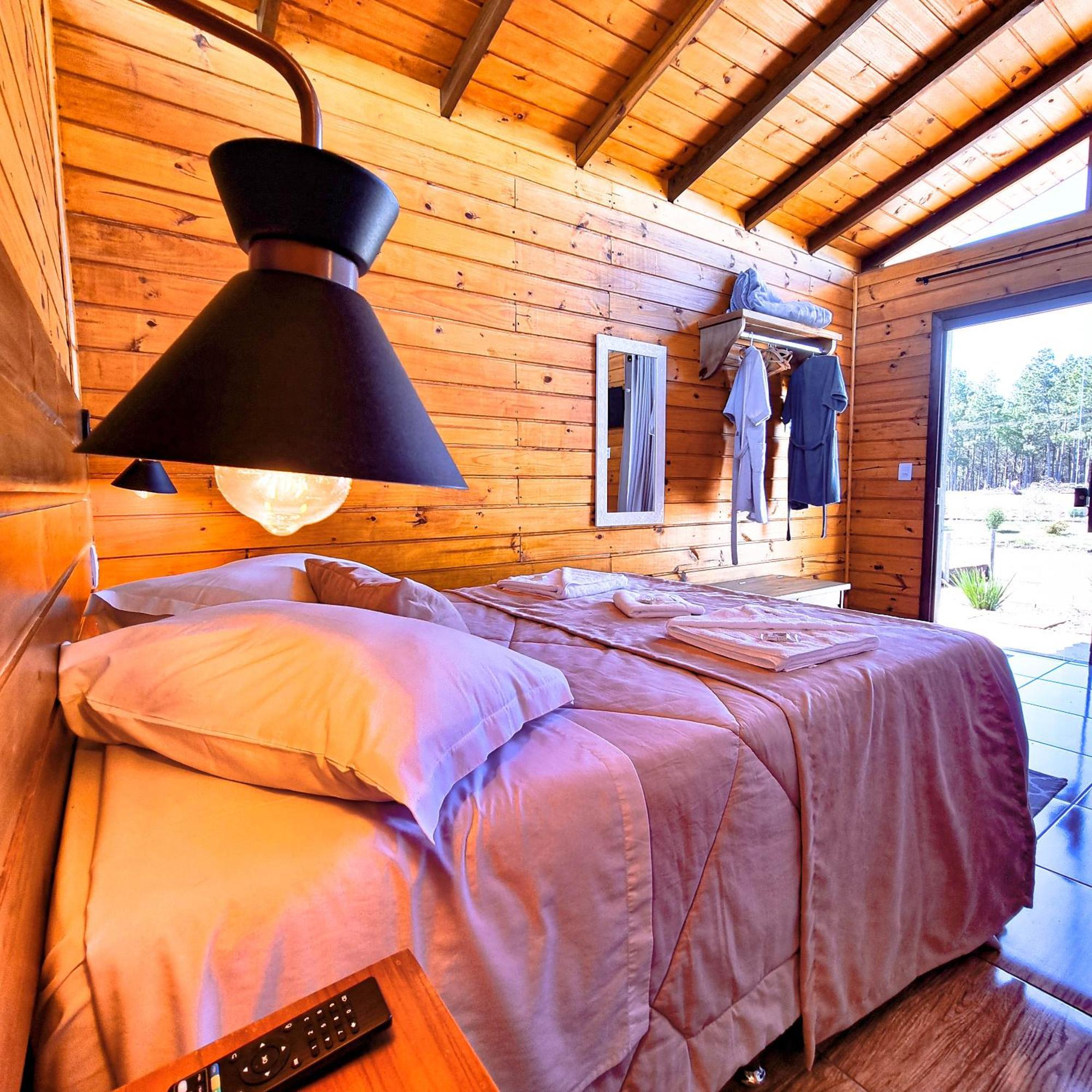 Cabanas Colina Do Sol Камбара Экстерьер фото