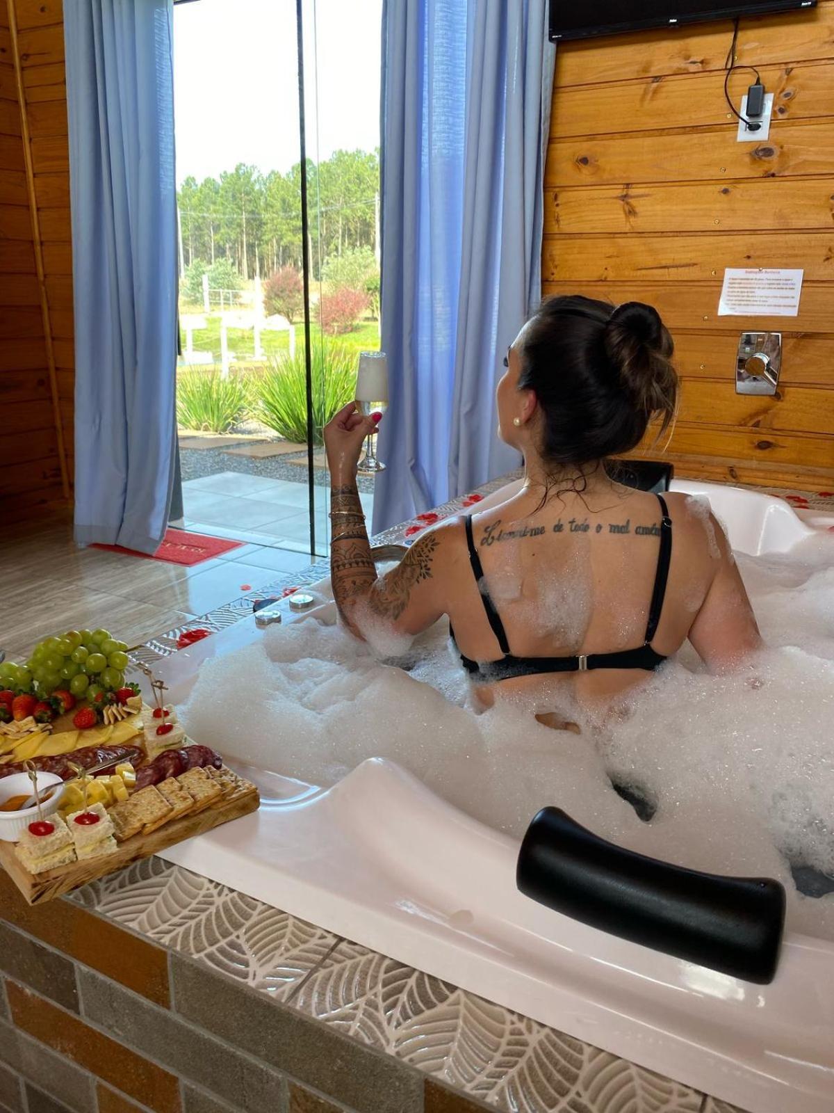 Cabanas Colina Do Sol Камбара Экстерьер фото